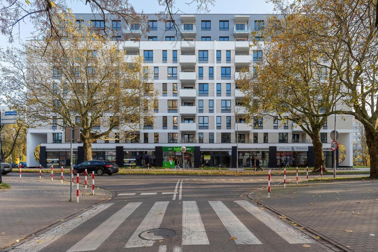 Jantar Apartamenty - Platany Kołobrzeg Buitenkant foto